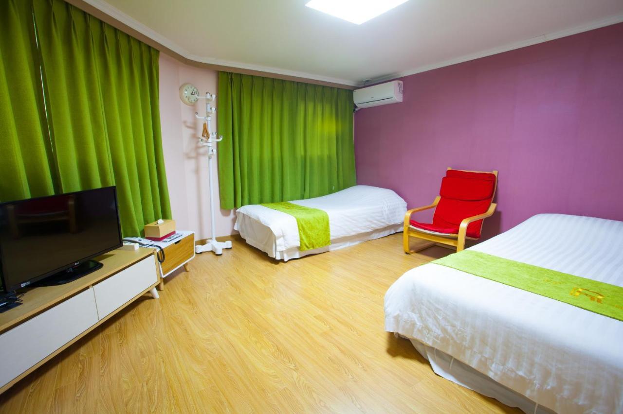 Jeju R Hotel & Guesthouse Bilik gambar